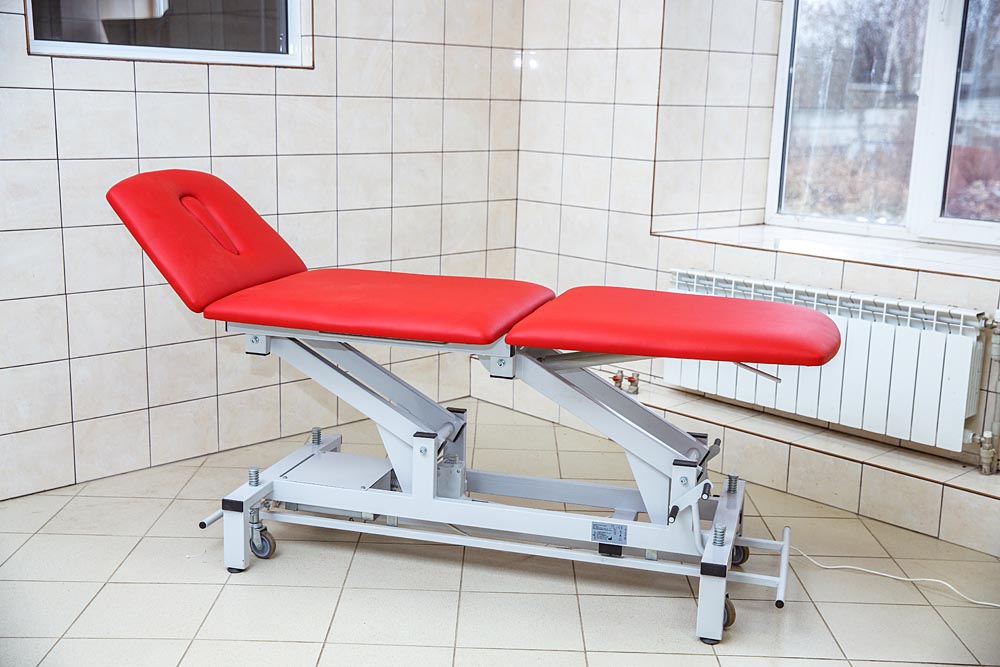 КИНЕЗО-ЭКСПЕРТ 3х-секционный - стол массажный терапевтический  